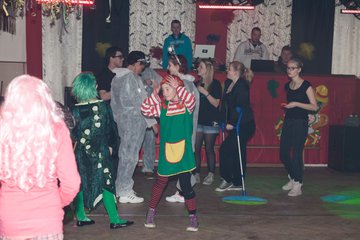 Bild 92 - Jugend-Karnevalsfeier Latuff Wiemersdorf